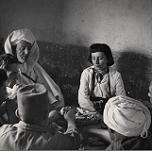 Bubley and men eating